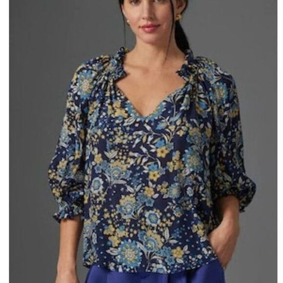 NWT Gilner Farrar Ellie Blouse in Blue Sorted Roses Print XS - Picture 4 of 6